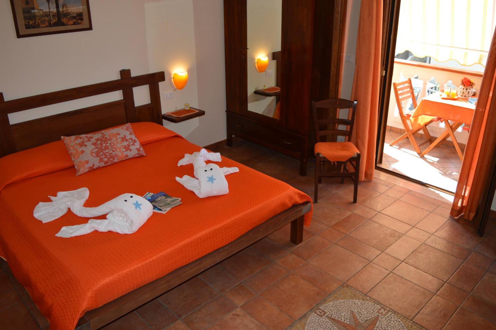 Rosa Dei Venti Accomodation Tropea Exterior photo